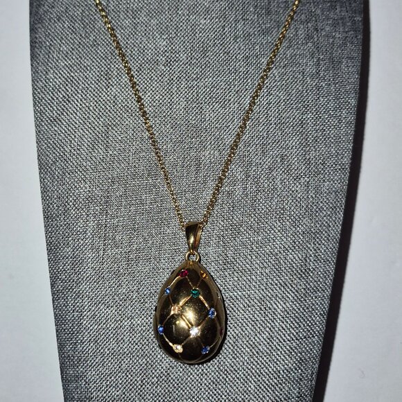 Vintage Joan Rivers Faberge Egg Gold Tone Pendant Necklace - Picture 1 of 4